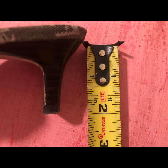 EUC VINTAGE B.by Krizia Brown Monogram Sandals Sz5 - Picture 10 of 11